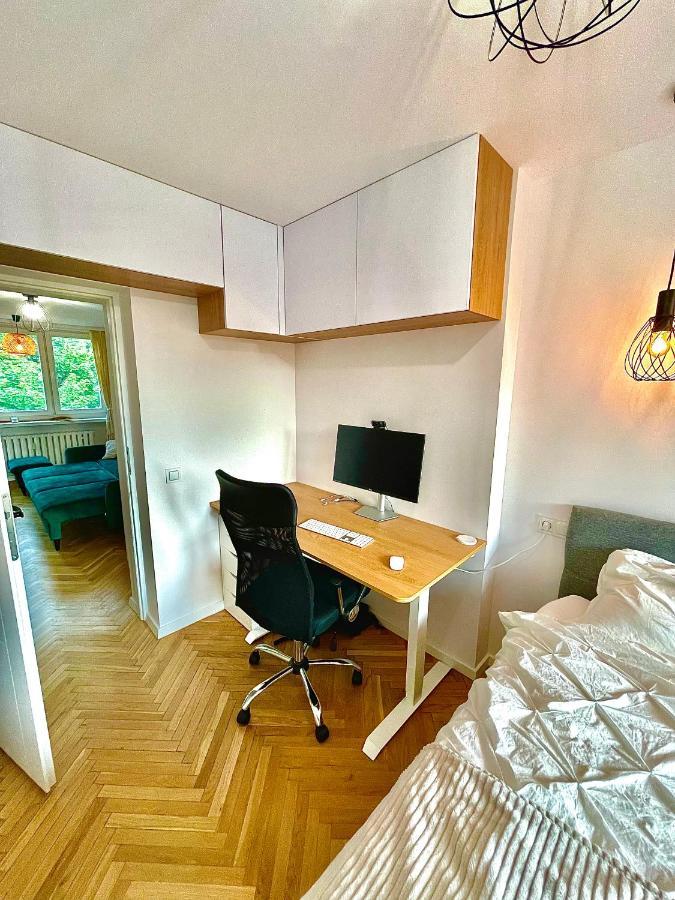 Luxurious Boho Style Apartm. *Home Office* +Desk Катовіце Екстер'єр фото